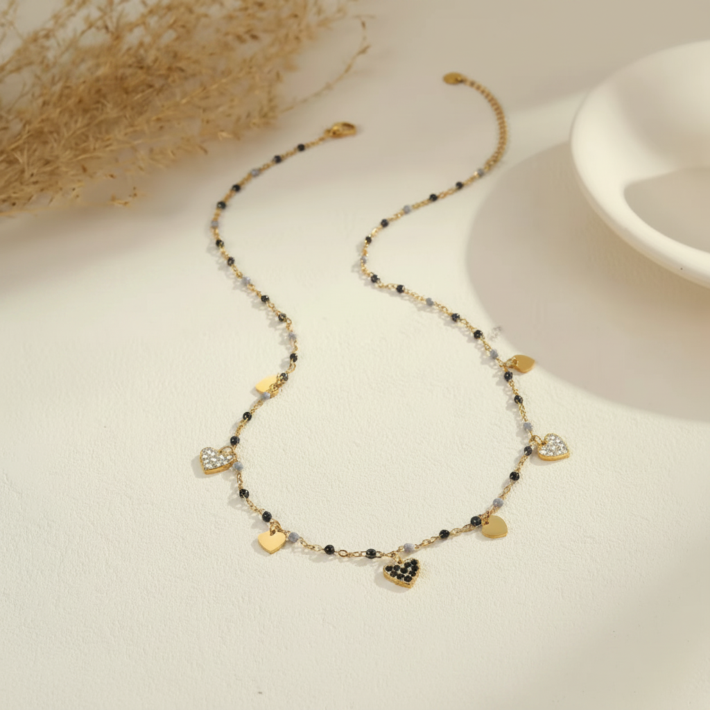 Collier cœurs noirs
